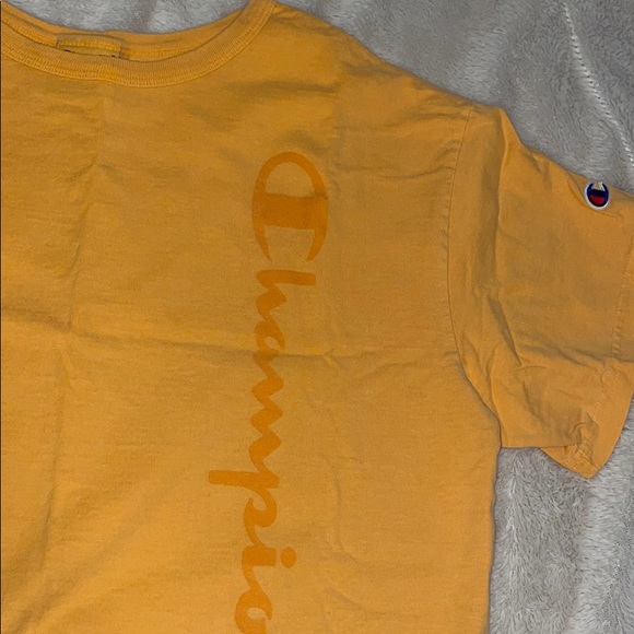 NWOT Champion Cropped Tee - Picture 4 of 6